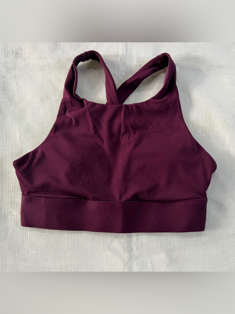 🦋 Fabletics Women's Purple Sports Bra